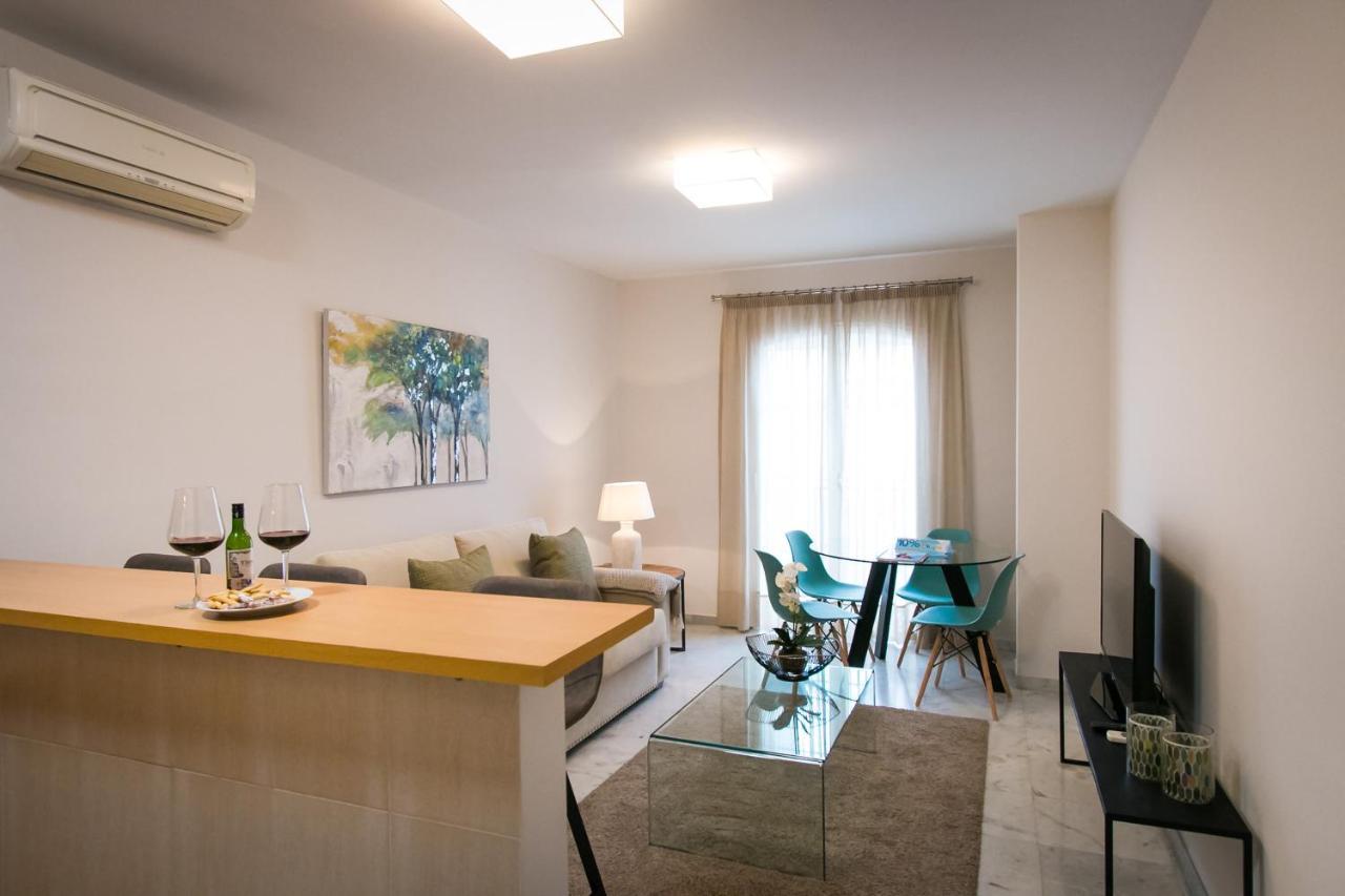 Holidays2Malaga Pena Parking & French Balcony & Smart Tv Luaran gambar